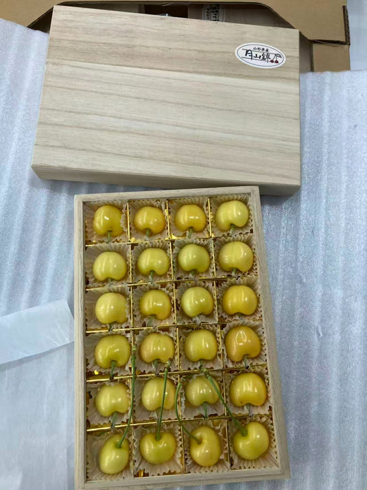 山形月山锦黄樱桃 Yamagata Gassan Nishiki Yellow Cherry 150g | Premium Japanese Cherry from Yamagata | Heng Fruits Singapore