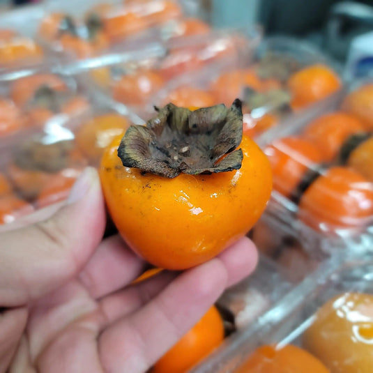 Persimmon Heng Fruits