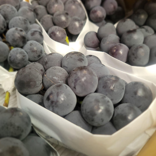 Premium Grapes - Pione Heng Fruits