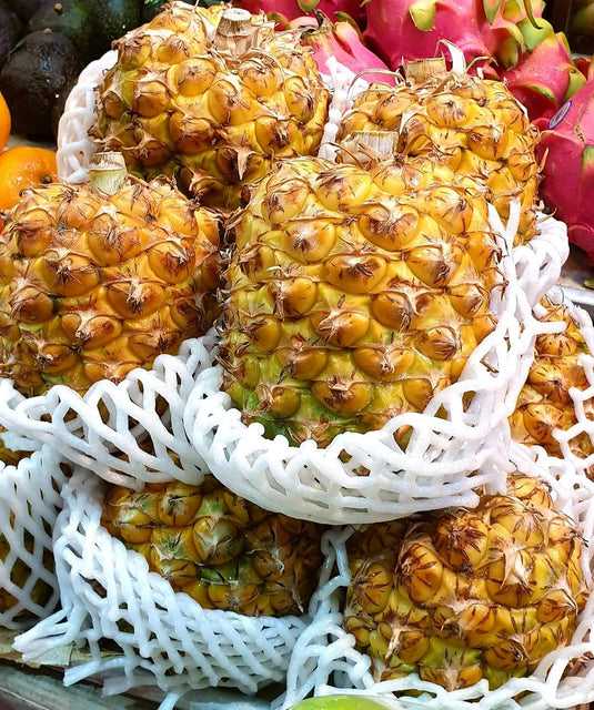 Pineapple - Golden Triangle 金三角 (Thailand) Heng Fruits