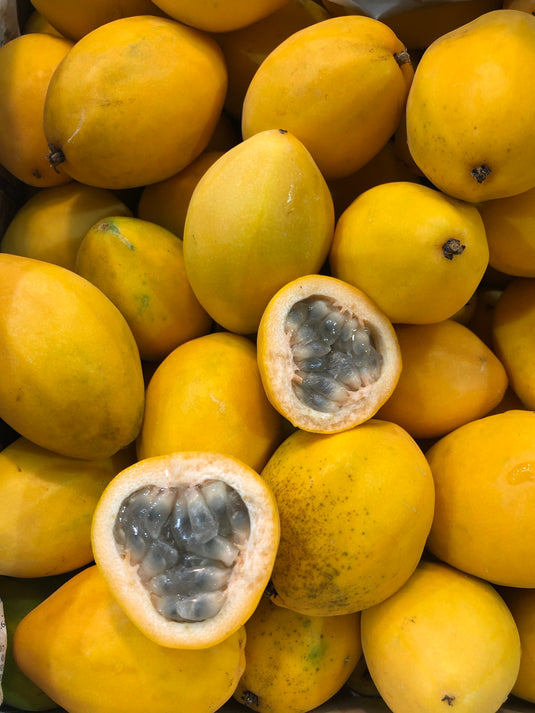 Passionfruit - Bua Susu (Malaysia) Heng Fruits